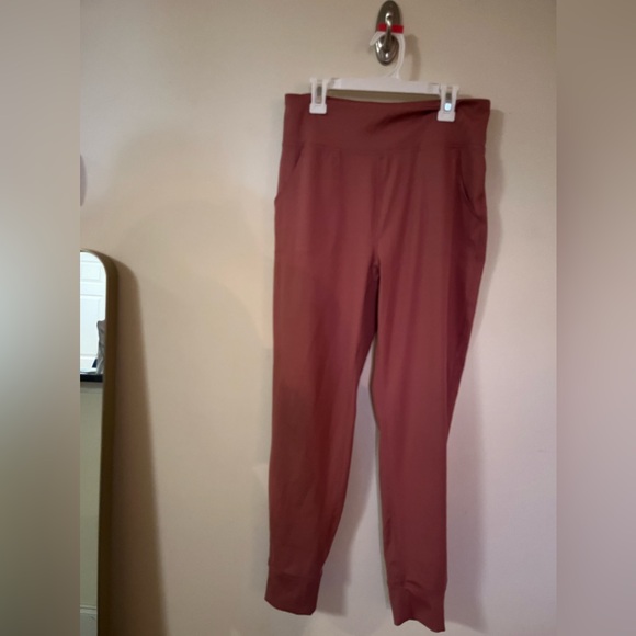 Part 2 Included with Zara - Picture 7 of 13